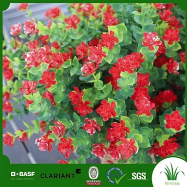 Grandes fausses plantes